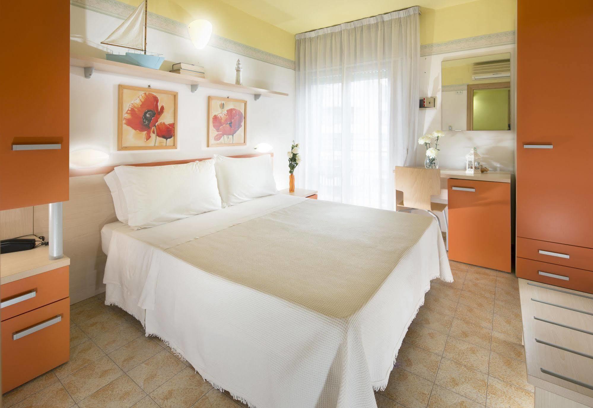 Hotel Buona Fortuna Bellaria-Igea Marina Eksteriør billede